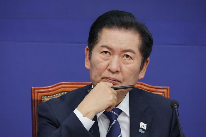 정청래 “국힘 해산 사유, 마일리지처럼 차곡차곡 적립 중”