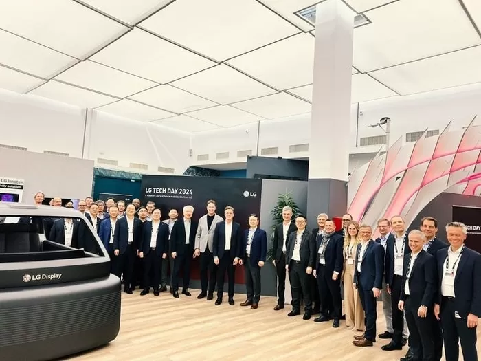 벤츠 회장, LG 트윈타워 찾는다... LG–벤츠, ‘미래차 빅딜’ 임박?