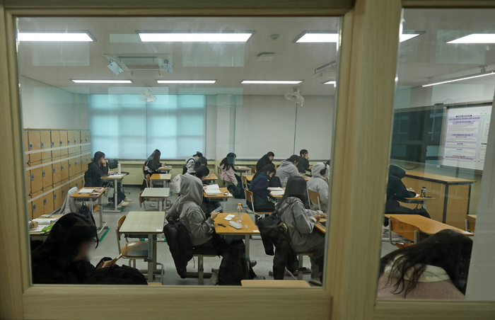 origin_수능앞둔수험생.jpg