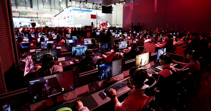 [엔씨소프트] 엔씨소프트 신더시티, “오픈월드 택티컬 슈터 장르 새 지평 연다”_02.JPG