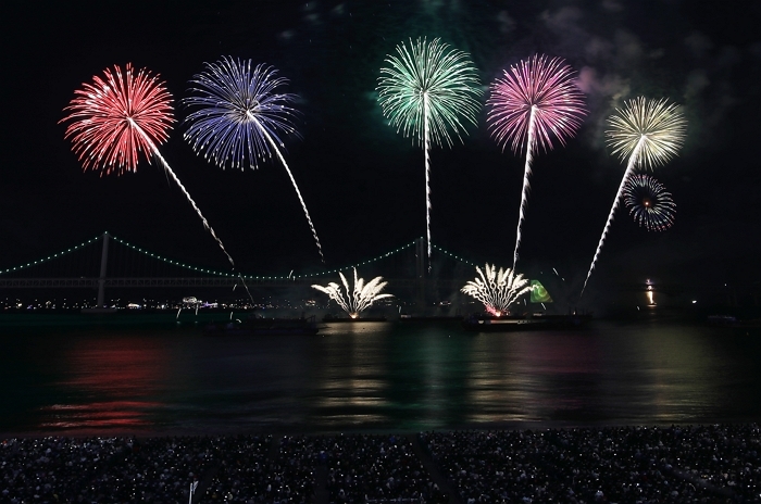 origin_광안대교배경부산불꽃축제.jpg