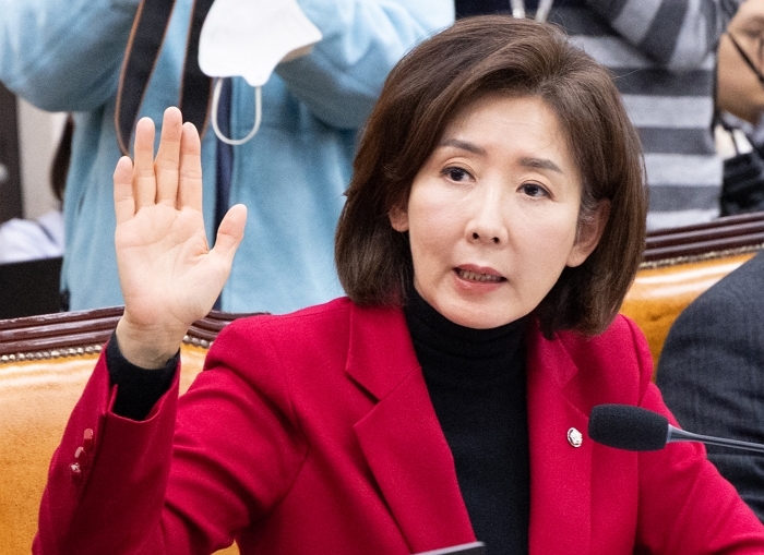 “이재명 대통령 재산, ‘가압류’ 하라”... 나경원, 긴급 기자회견