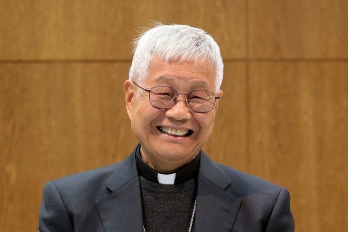 유흥식 추기경, ‘윤석열 위해 기도했냐?’ 질문에... “했다, 좀 올바로 살아가기를”