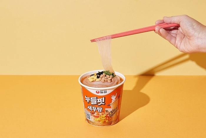 ‘새우탕’의 시원함은 그대로, 칼로리는 확 낮췄다!... 농심, 130kcal ‘누들핏 새우탕맛’ 출시