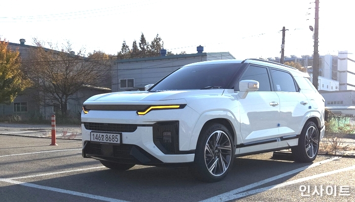 [시승기] 전기차처럼 미끄러지듯... KGM '액티언 하이브리드' 직접 몰아보니, 달랐다