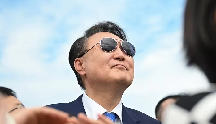 선글라스를 착용하고 있는 윤석열 대통령 자료 사진 / 뉴스1