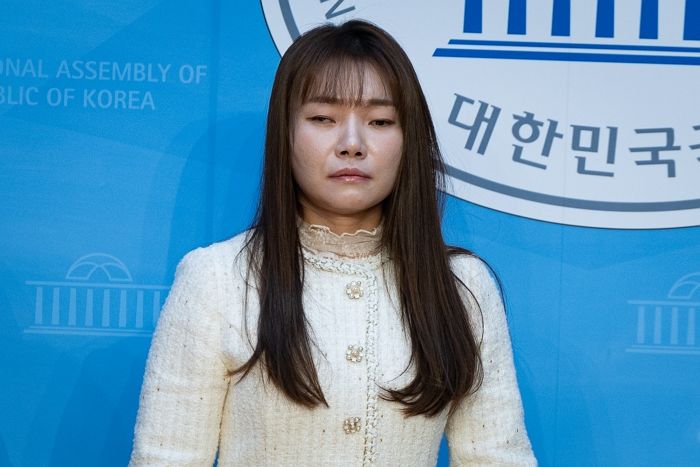 ‘장애인 비하’ 박민영 사표 반려되자... 김예지 “당 처분 이해 어려워, 사과 아직 못 받았다”