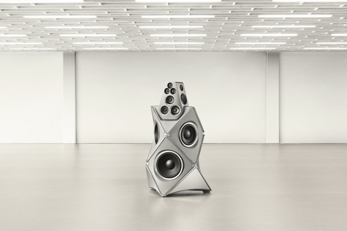 전설이 다시 태어났다... B&O, ‘베오랩 90 타이탄’으로 플래그십 리마스터