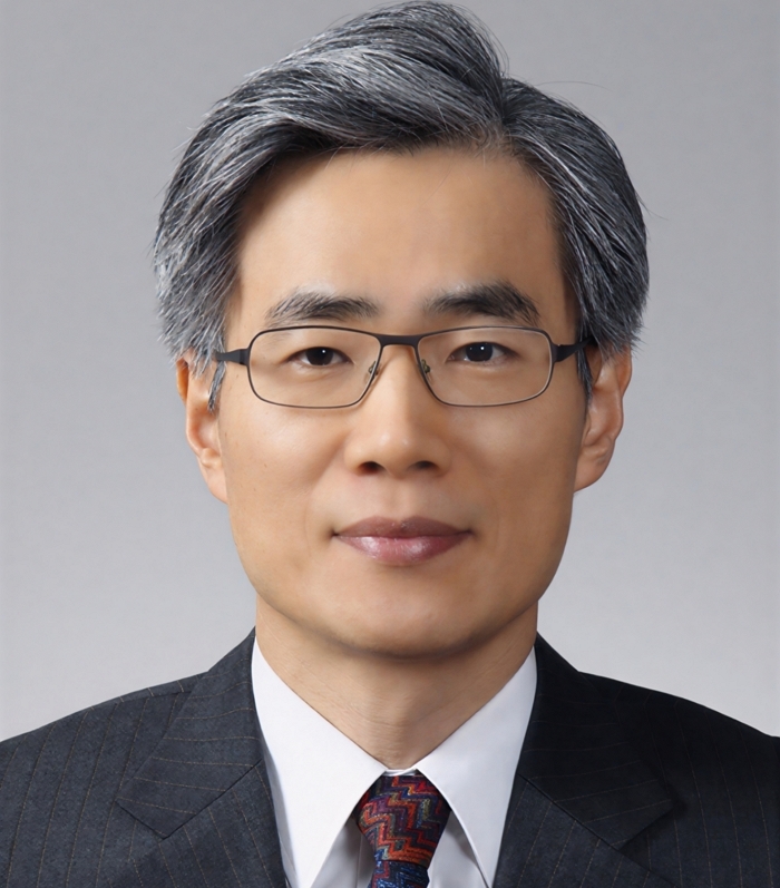 롯데 유통군, 국내 유일 유통학술상 시상... 연구자 6명에 1억원 전달