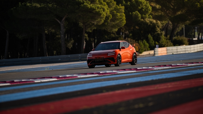 251121 (사진11) 제네시스, 'GV60 마그마' 최초 공개.jpg