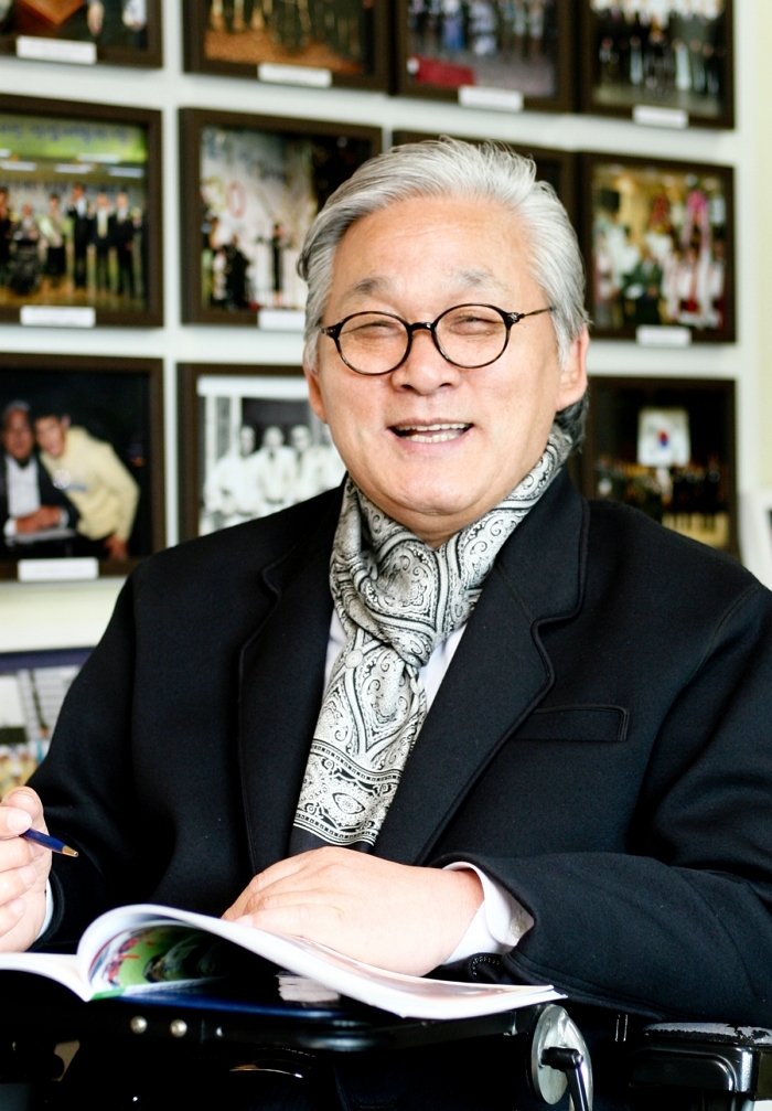 사진 2_정덕환 씨는 40여 년에 걸쳐 장애인의 사회참여를 확대하며 자립 중심의 ‘생산적 복지’ 모델 구축에 힘써왔다..jpg