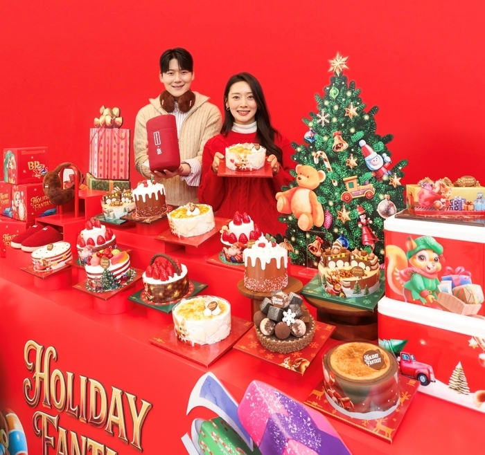 “겨울 디저트를 아이스크림 케이크로!” 배스킨라빈스, 혁신 기술 적용한 2025 크리스마스 케이크 공개