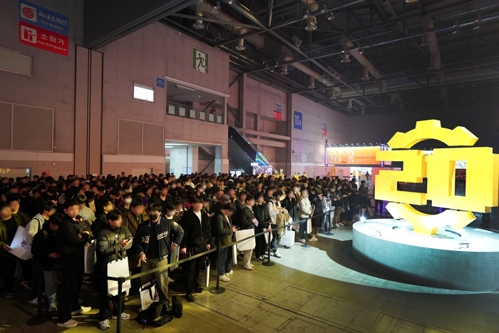 [사진2] ‘20주년 던파 페스티벌’ 행사 대기열.jpg