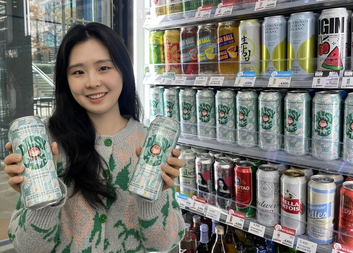 GS25, 지드래곤 맥주 ‘데이지에일’ 단독 출시...“3일간 예약판매”