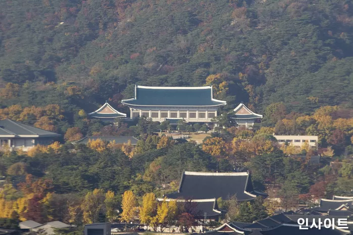 용산 이전 830억→청와대 복귀 560억, 혈세 1400억 원 투입