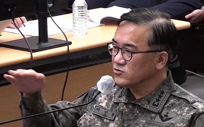 여인형, 尹 재판서 “제정신인 군인이 계엄에 동의하겠냐” 언성