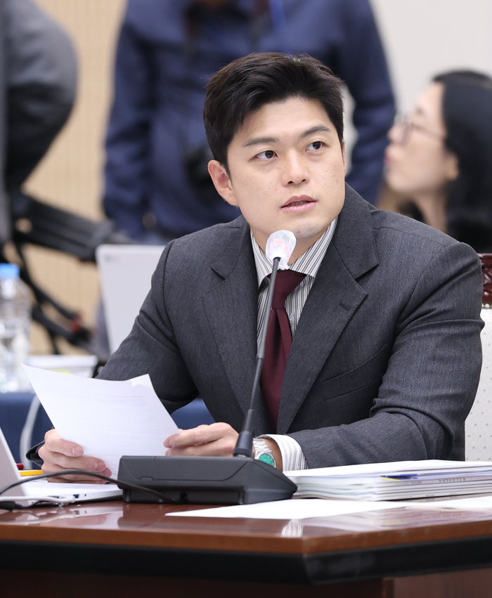 국민의힘 초선의원 4명 “12·3 비상계엄 1년, 사과·반성해야”