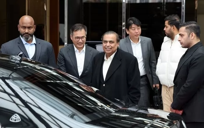 ‘118조 재벌’ 암바니와 회동한 이재용... 삼성 사장단 총출동, 특급예우