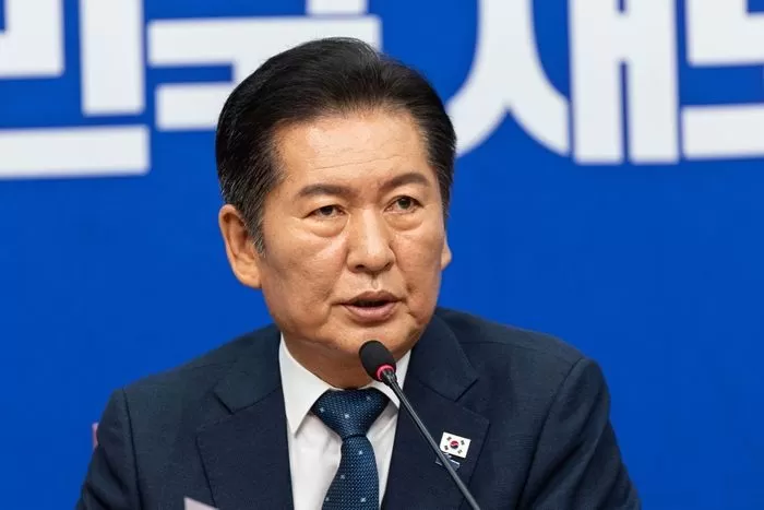 정청래 더불어민주당 대표가 12일 서울 여의도 국회에서 최고위원회의를 주재하고 있다. 2025.9.12 / 뉴스1