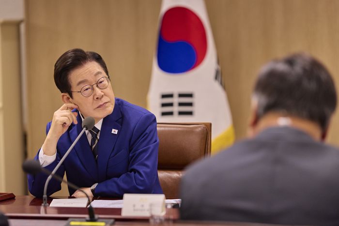 변호사 ‘법관 모독’에 검사 ‘집단 퇴정’ 이어지자... 李 대통령 “엄정 감찰” 지시