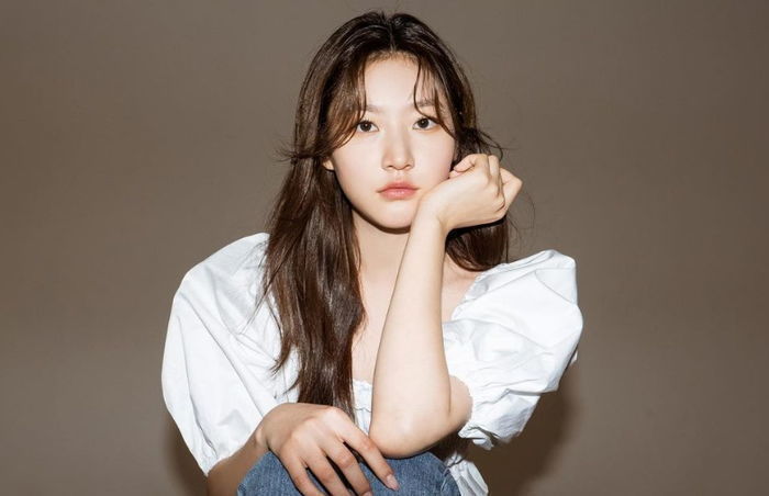 故김새론 모친, ‘미성년 교제’ 증거 공개... 김수현 측 즉각 ‘반박’