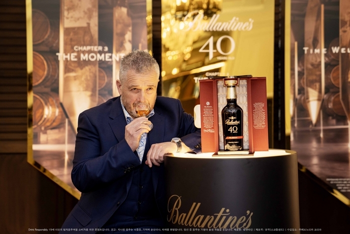발렌타인 40년 ‘더 모먼트’, 공개 즉시 완판... 3년 연속 기록 경신