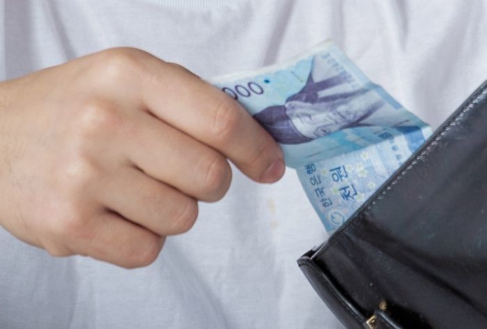 “중개료, 진짜 1000원만 내요?”... 천원주택이어 ‘천원복비’ 추진하는 이 지역