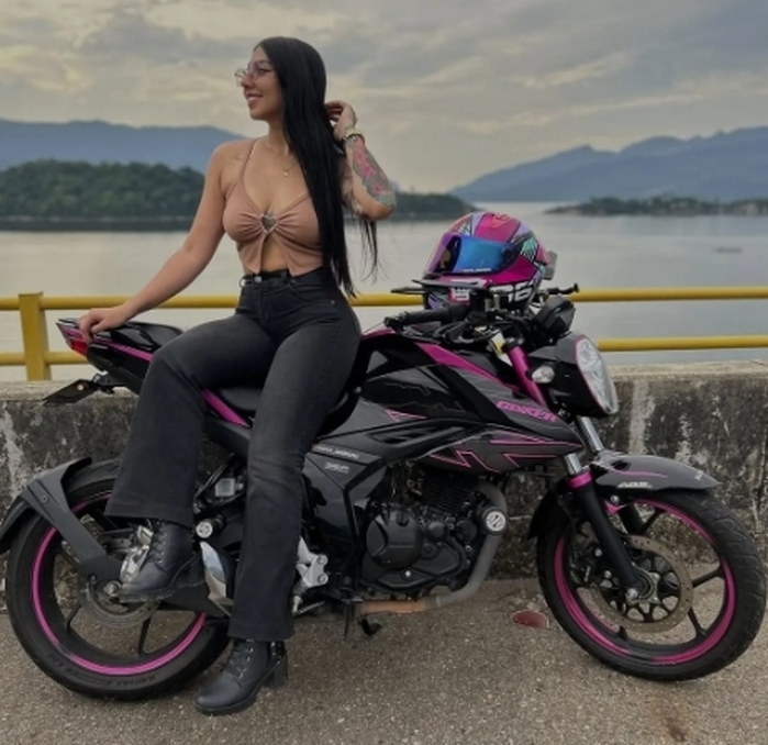 오토바이 사고로 숨진 미모의 라이더, 사고 4시간 전 SNS에 “사고 날까 불안”