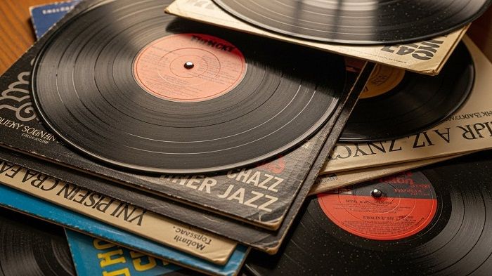 2030 사이서 다시 불고 있는 ‘아날로그 열풍’... MZ가 꽂힌 레트로 아이템 4가지