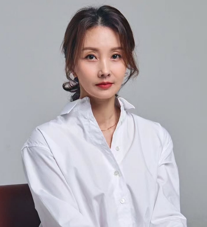 ‘데뷔 32년 차’ 배우 이현경, ‘미스트롯4’ 출격... 트로트 가수로 새출발