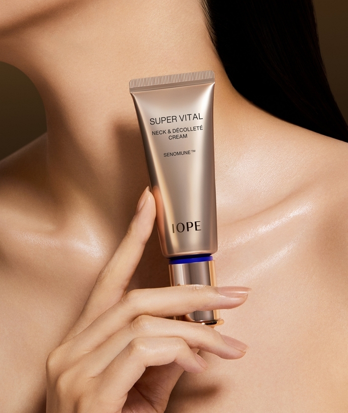 아이오페, '슈퍼바이탈 넥 앤 데콜테 크림' 출시... 4주 만에 탄력 41% 개선