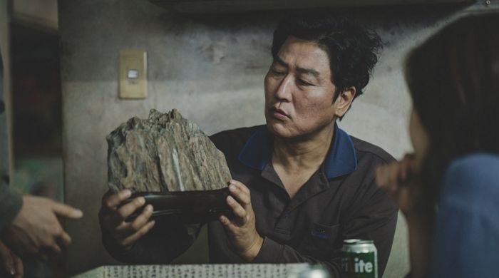 “세월이 지나도 여운은 그대로”... 국내 배우 6인의 ‘인생 캐릭터’ 모음