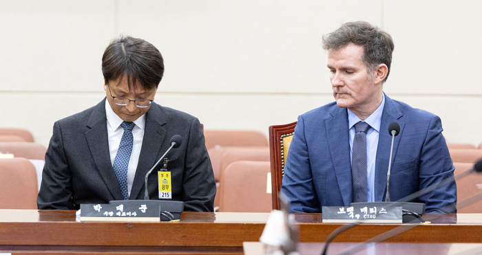 쿠팡 대표 “결제정보 유출 사실 없어... 피해자 보상 적극적으로 검토하겠다”