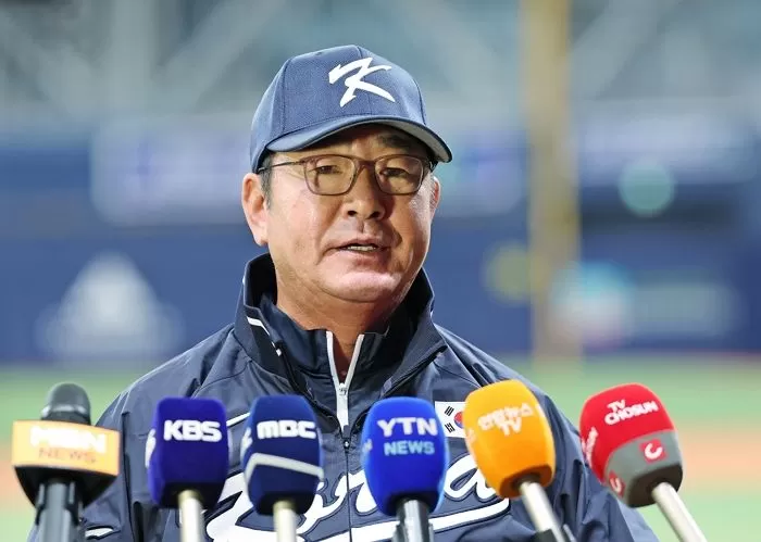 1살 아기 데리고 제자와 호텔 다닌 女교사, 류중일 며느리였다... ‘처벌 청원’ 올려