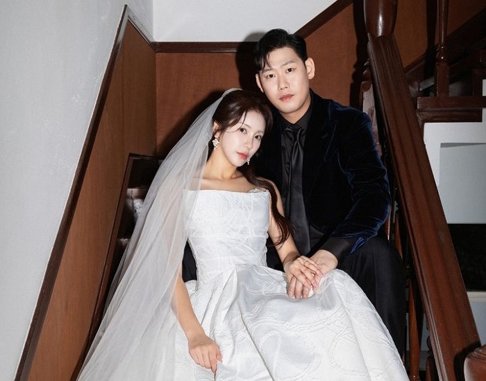 프로야구 한화 하주석, 치어리더 김연정과 6일 결혼... “힘들 때 나를 잡아준 사람”