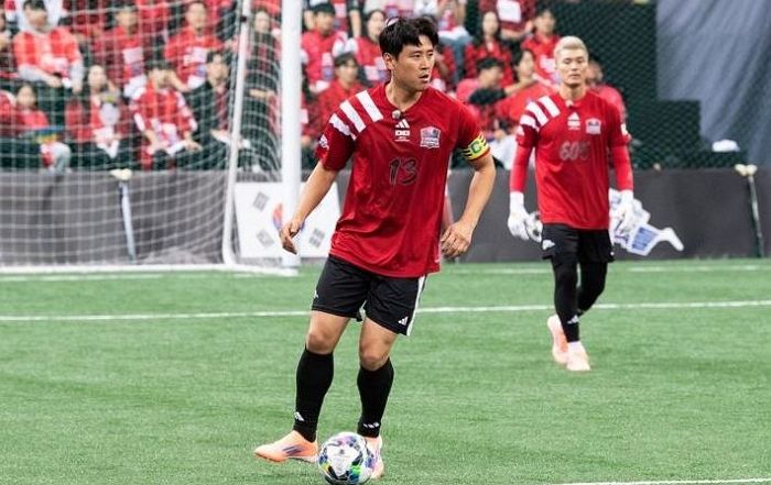 ‘대박이’ 이시안, 아빠 이동국 골 넣는 영상에 보인 반응... “옛날에 축구 좀 했네요?”