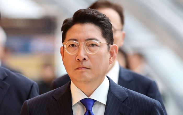 80개 나라에서 1조 4천억 벌어들인 효성중공업... “조현준 지배력 강화될 듯”