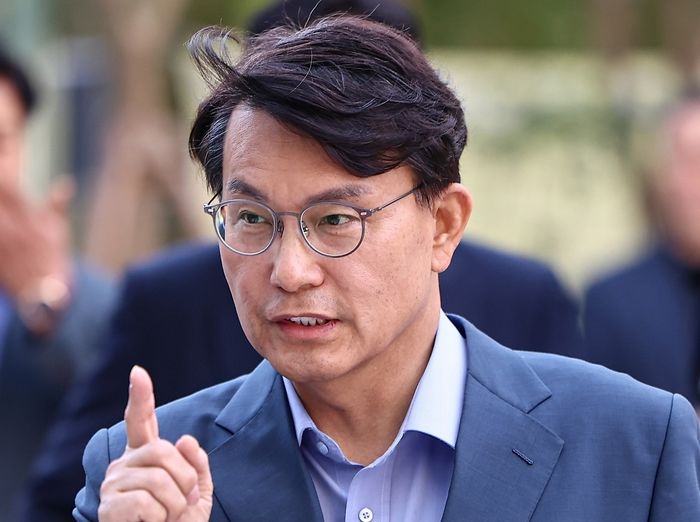 김건희, ‘5선 의원’ 윤상현에 텔레그램 메시지 보내... 공천 개입 정황 추가