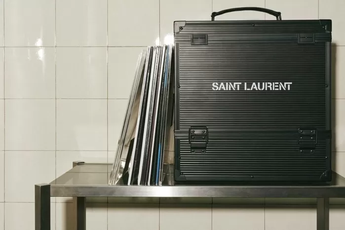 생로랑 어드벤트 캘린더 / 생로랑 홈페이지