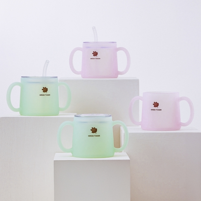 그린핑거 베베그로우 첫단계 양손 실리콘 빨대컵.jpg