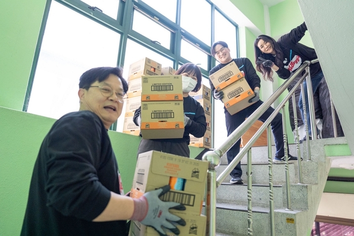 [이미지2] 농심켈로그, 365일 이어가는 식품 나눔… 지역사회 돕기 앞장.jpg