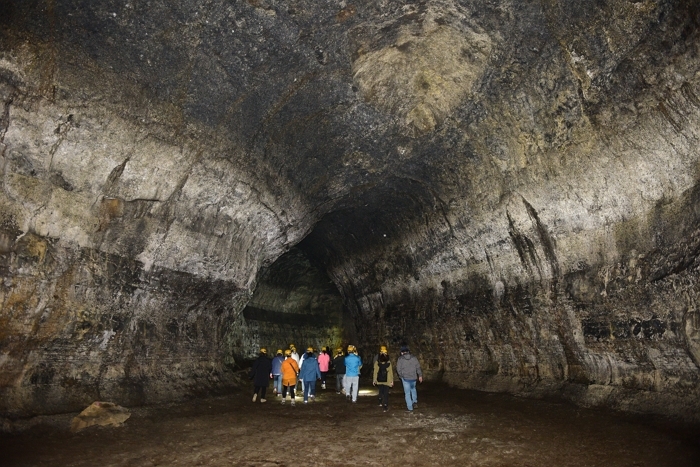 origin_세계유산축전앞두고공개된김녕굴.jpg
