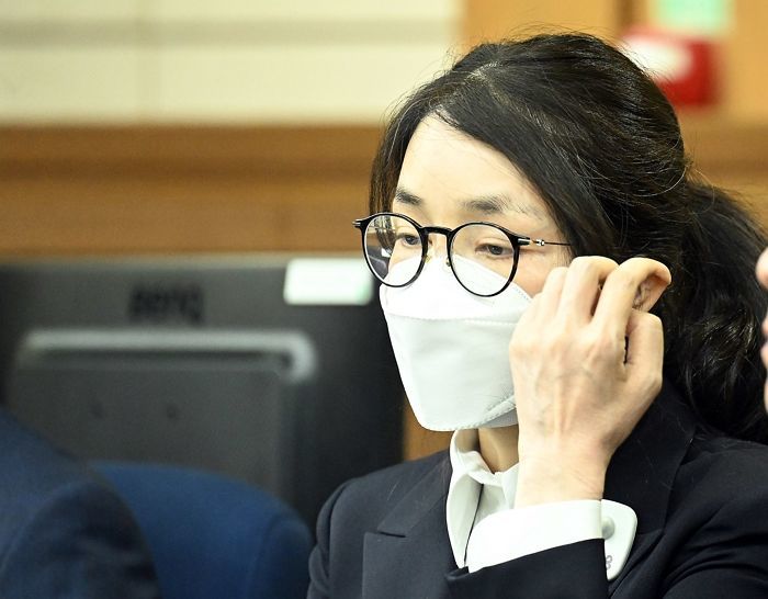 ‘9번째’ 특검 조사 출석한 김건희, 9시간 조사 내내 ‘진술 거부’