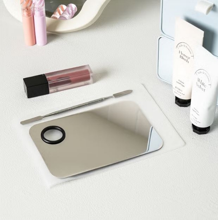 사진1_(주)아성다이소 '믹싱 팔레트, 스패츌러 세트'.JPG