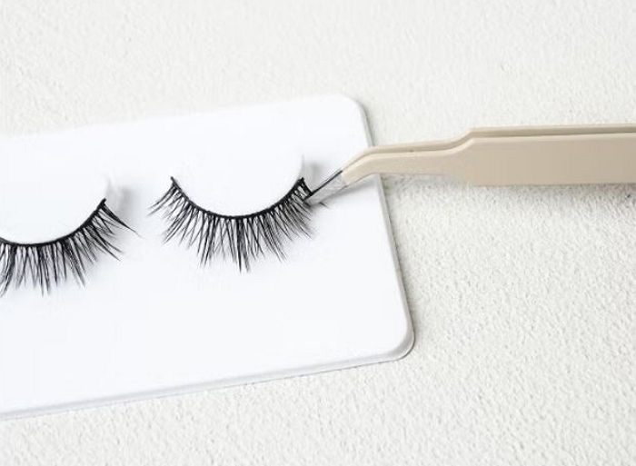 사진3_(주)아성다이소 ‘커브형 속눈썹 집게’.JPG