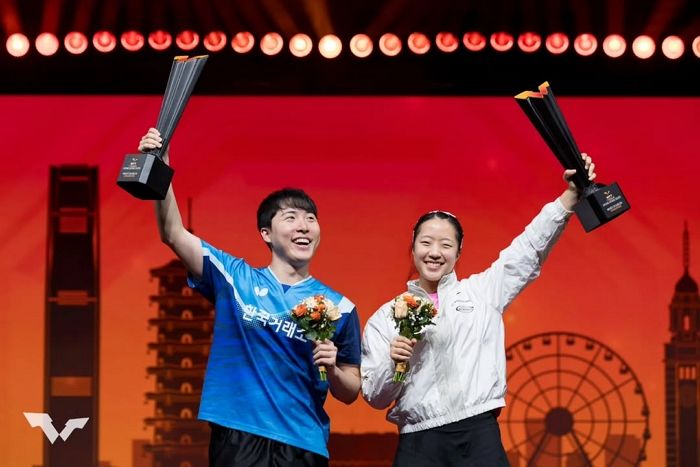 “부상 빨리 나아요!”... 신유빈, WTT 우승 후 스포츠맨십에 “한국인은 원래 정중해” 中 찬사 쇄도