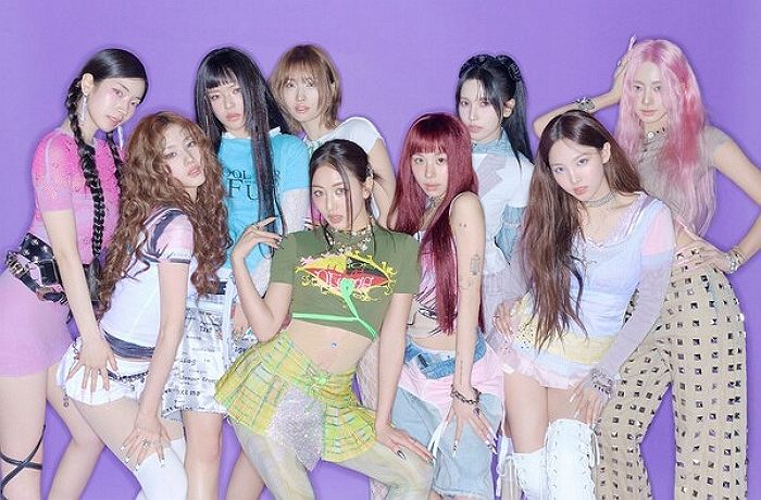 “적정 거리 유지해달라”... 트와이스, 사생활 침해 피해 호소