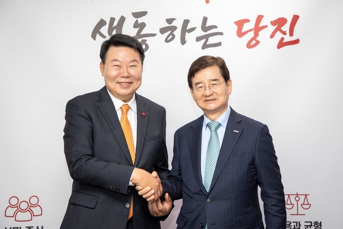 호반그룹, 농어촌 할아버지·할머니 위해 10억 투자... “‘이것’ 만든다”