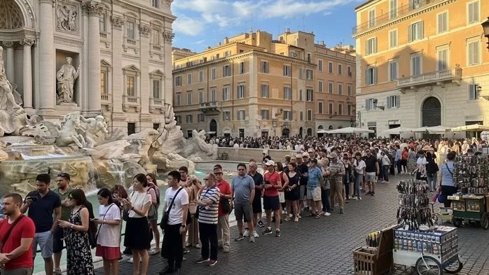 입력 프롬프트를 기반으로 생성된 이미지