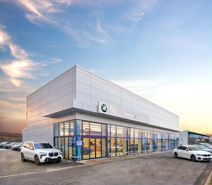 사진1-BMW 삼천리 모터스, 천안 BPS 전시장 새 단장 오픈.jpg